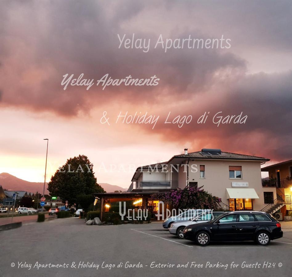 Yelay Apartments&Holiday Lago di Garda Raffa Bagian luar foto
